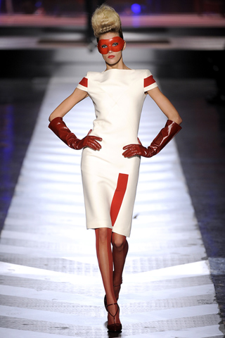 Vestido manga corta blanco recortes rojos J P Gaultier